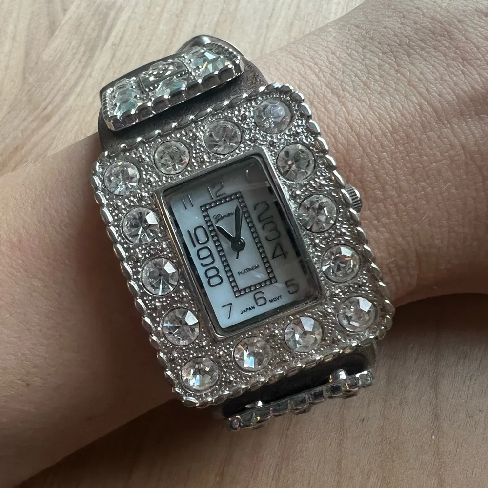 Geneva platinum ladies rhinestone rectangular fashion watch NEW BATTERY